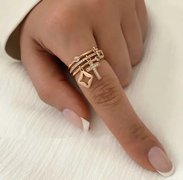 2024 New Stainless Steel Sun Ring for Women – 18K Gold Plated with Natural Stone Inlay, Trendy Hollow Metal Texture Jewelry - Image 4