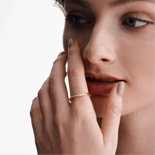 Elegant Rose Gold Wedding Ring for Women – Simple Cubic Zirconia Fashion Jewelry for Lovers - Image 3