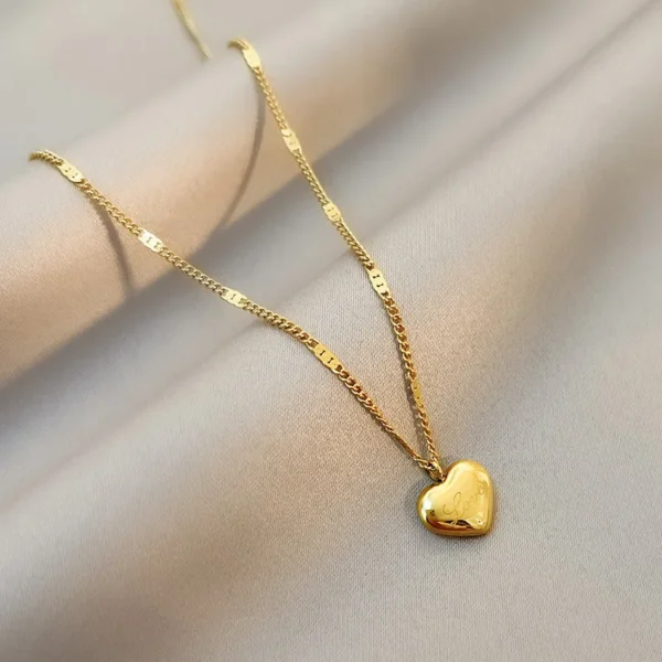 Trendy Gold Heart Pendant Choker Necklace for Women – Elegant Thin Clavicle Chain, Perfect Love Letter Jewelry Gift - Image 2
