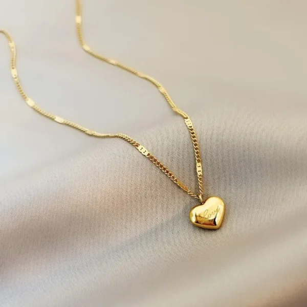Trendy Gold Heart Pendant Choker Necklace for Women – Elegant Thin Clavicle Chain, Perfect Love Letter Jewelry Gift - Image 3