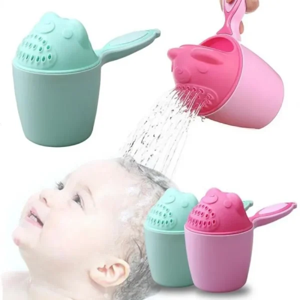 Tear-free baby shampoo rinser with ergonomic handle and gentle water flow. Made from non-toxic PP plastic. Perfect for safe and fun baby baths!