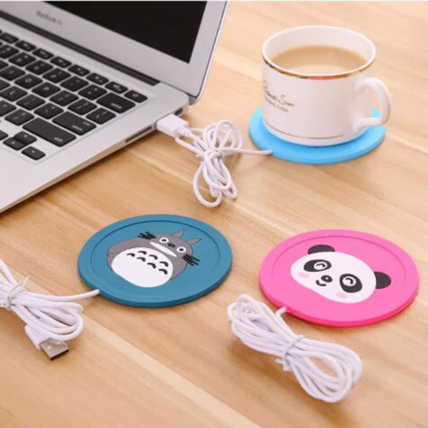 Keep your drinks warm with this USB Cartoon Silicone Cup Warmer. Easy to use with a 100CM cable, it’s perfect for keeping your tea or coffee at the right temperature. A fun and practical gift.