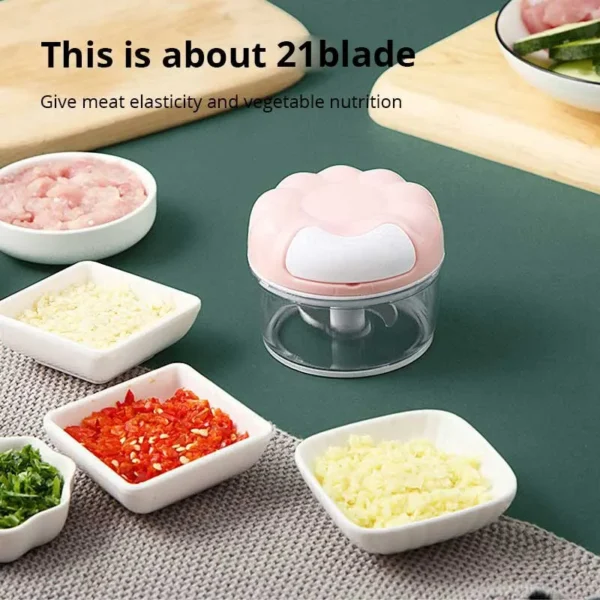 Eco-Friendly Manual Garlic Masher – Stainless Steel Hand-Pull Garlic Blender for Efficient Mincing - Image 3