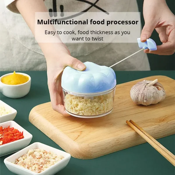 Simplify your cooking with this Eco-Friendly Manual Garlic Masher featuring durable stainless steel blades. Available in blue and pink, it’s perfect for mincing garlic and more.
