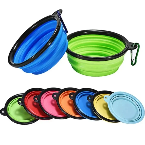 The 350mL Portable Folding Pet Bowl is perfect for travel, hiking, and outdoor use. Made of food-safe TPE & ABS materials, it's lightweight, durable, and easy to clean, making it ideal for both cats and dogs.